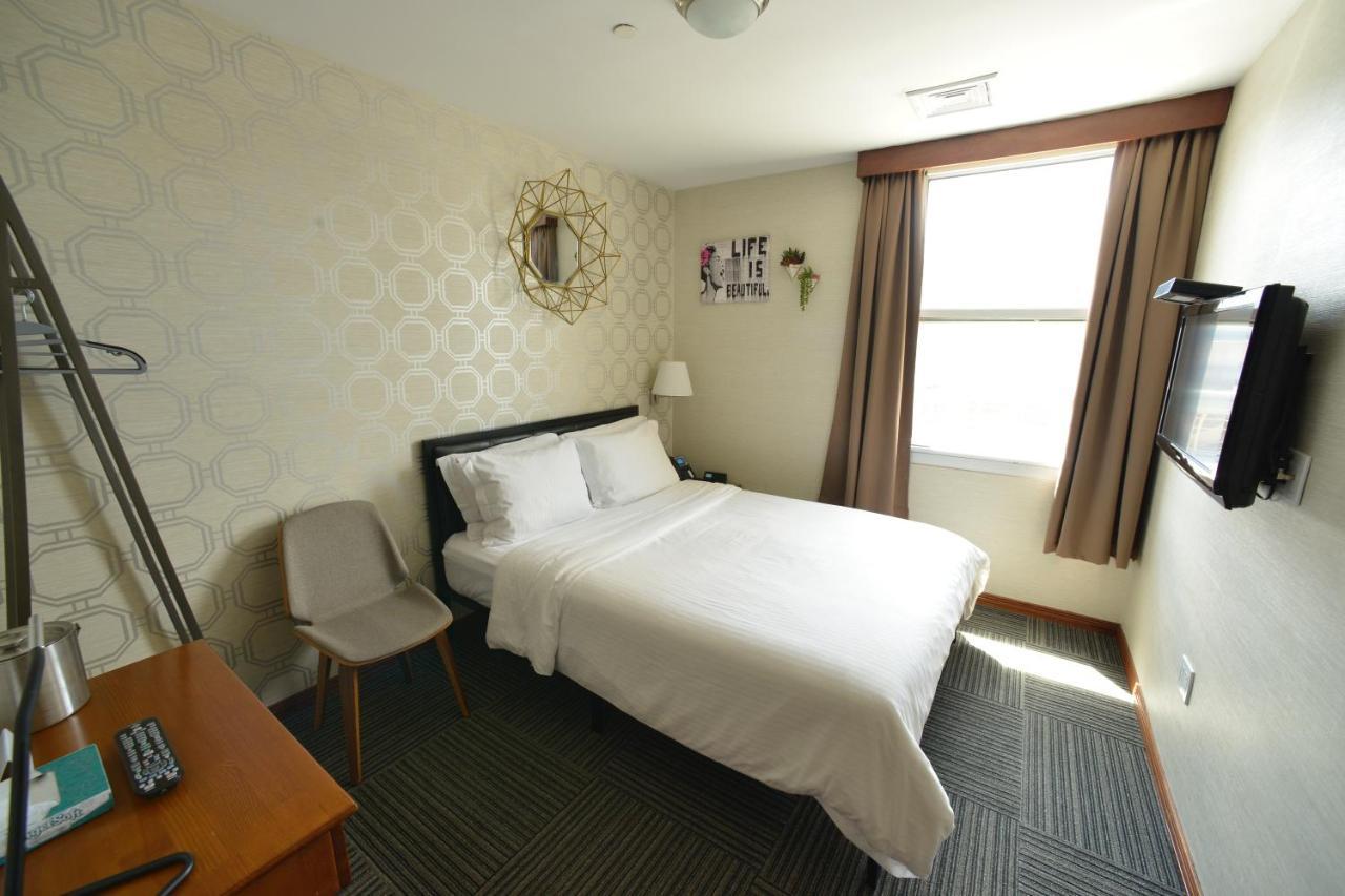 Hotel Mimosa Нью-Йорк Экстерьер фото
